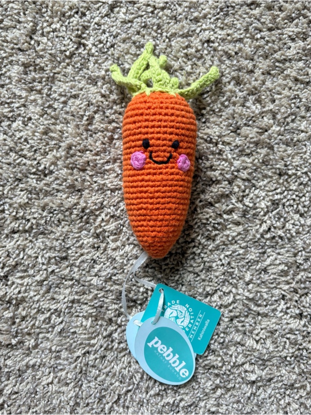 🥑Pebble Organic Crochet Veggie Rattle Set - Beet, Avocado, Cauliflower, Carrot - Picture 8 of 9